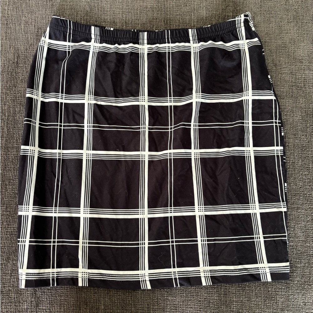 SHEIN Black and White Checkered Mini Skirt